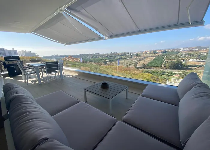 Oceana Views - Newly Built 3 Bedrooms - New Golden Mile Διαμέρισμα Εστεπόνα