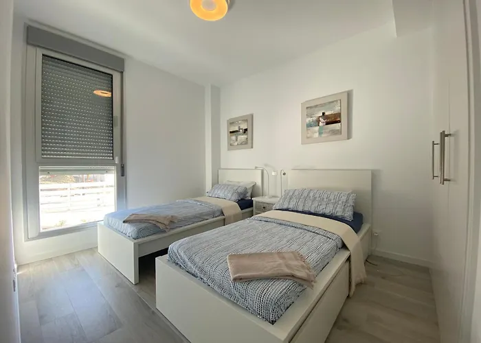 Oceana Views - Newly Built 3 Bedrooms - New Golden Mile