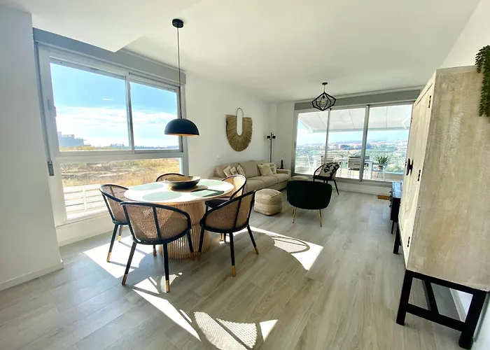 Oceana Views - Newly Built 3 Bedrooms - New Golden Mile *